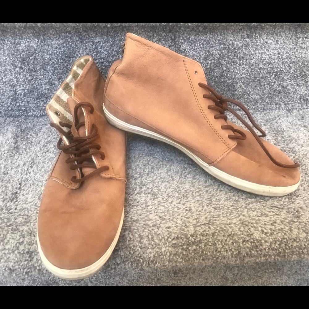 Womens REEF Walled Leather Lace Up Shoes 8.5